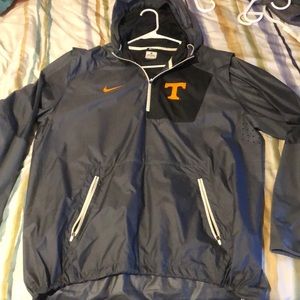 Tennessee XL rain/wind jacket. Condition: New